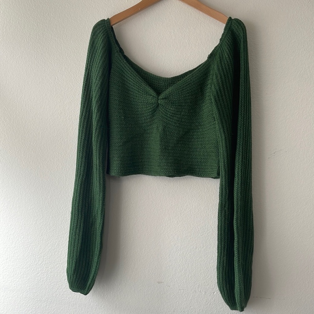 Women’s Long Sleeve Cropped Crochet Top